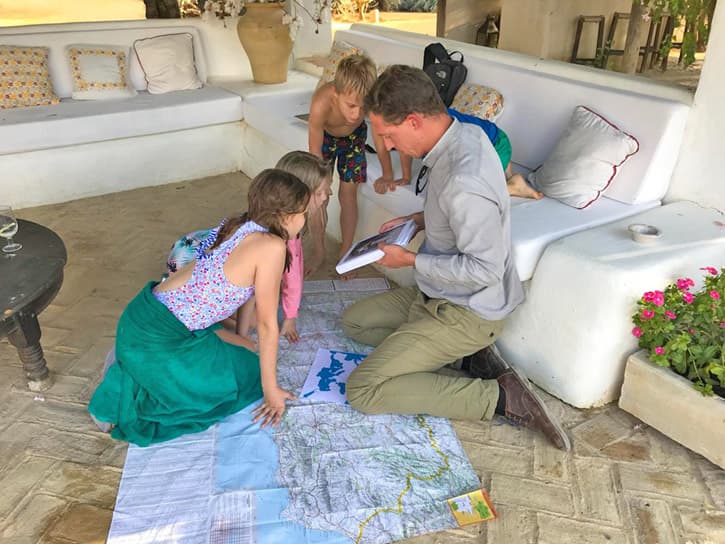 A Spanish culture workshop for kids in a private villa in Southern Spain