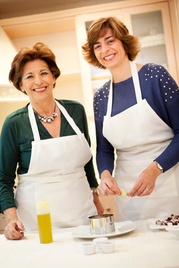 Pilar and Cristina. Food bloggers from Cadiz